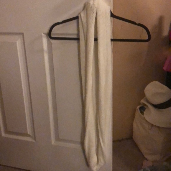 Scarf - Picture 1 of 1